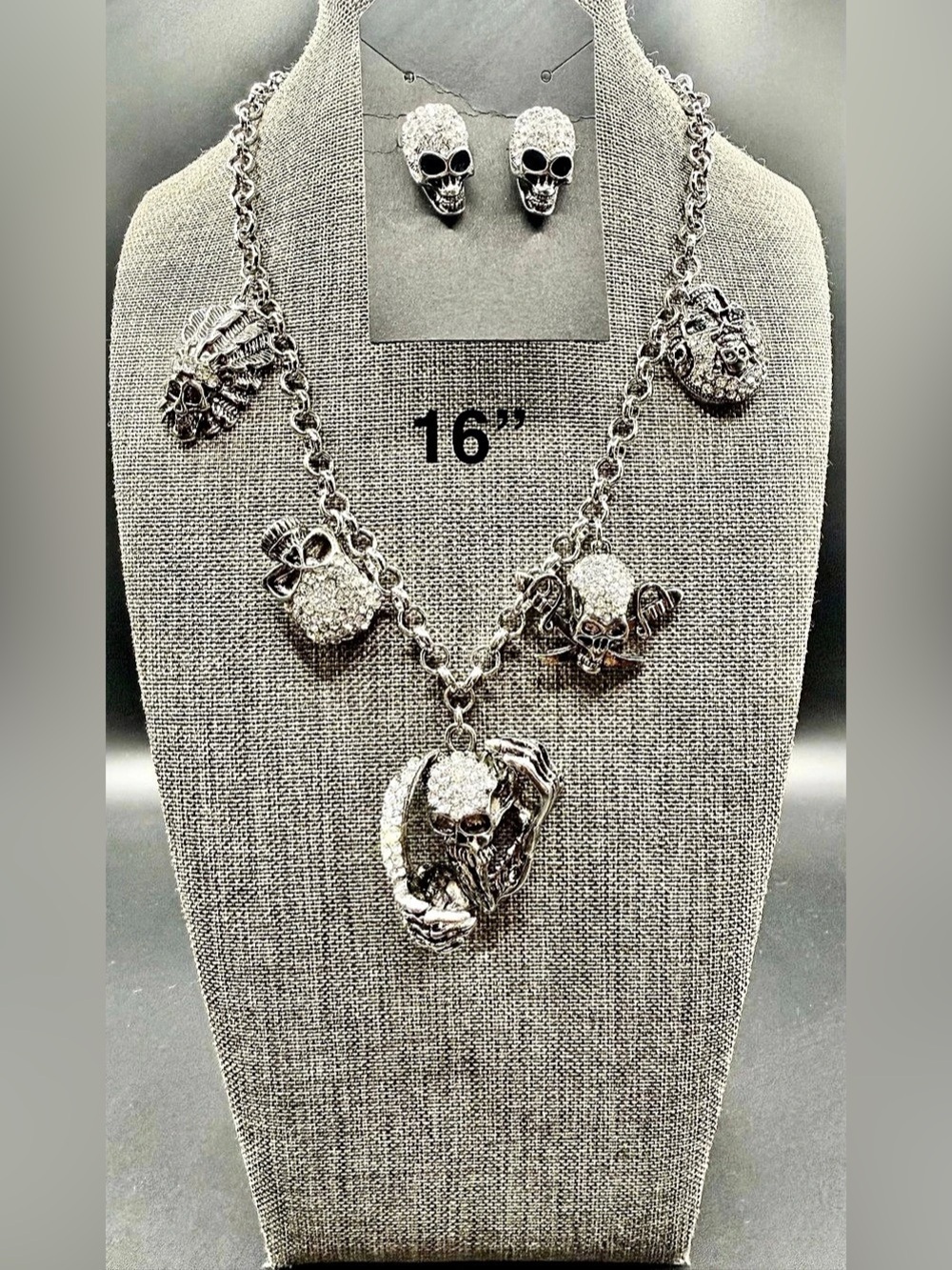 Skull Pendant Necklace & Earrings Silver